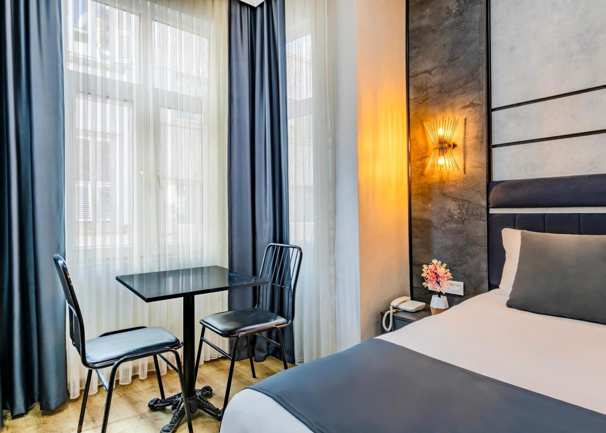 איסטמבול La Pazza Suites מראה חיצוני תמונה