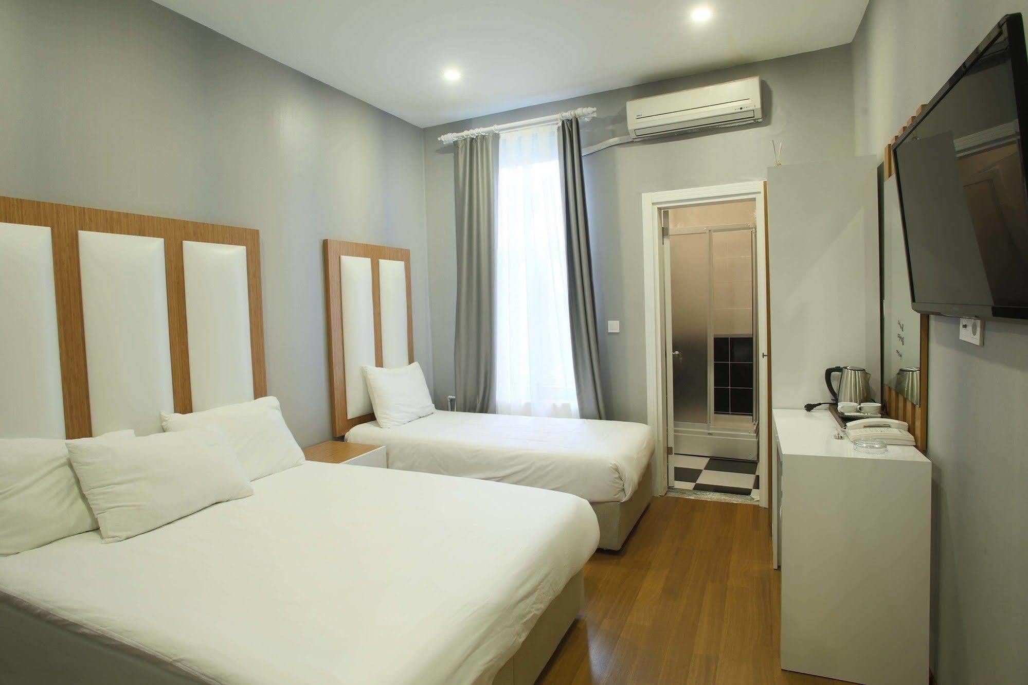איסטמבול La Pazza Suites מראה חיצוני תמונה