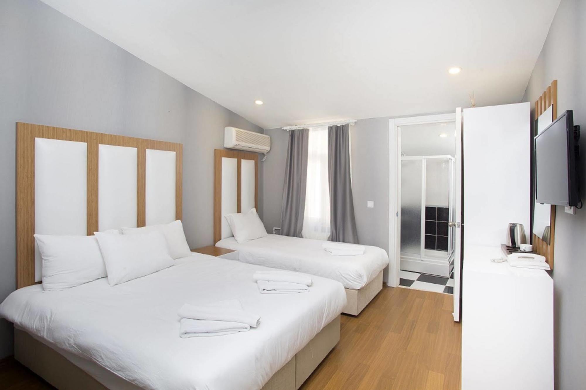 איסטמבול La Pazza Suites מראה חיצוני תמונה